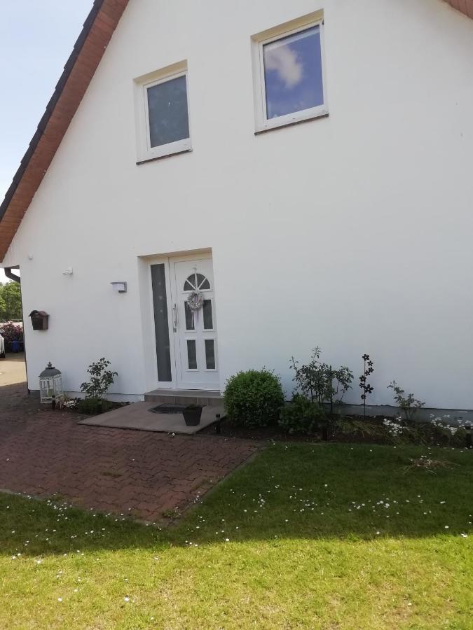 Meyers Ferienwohnung Elmlohe Exteriör bild