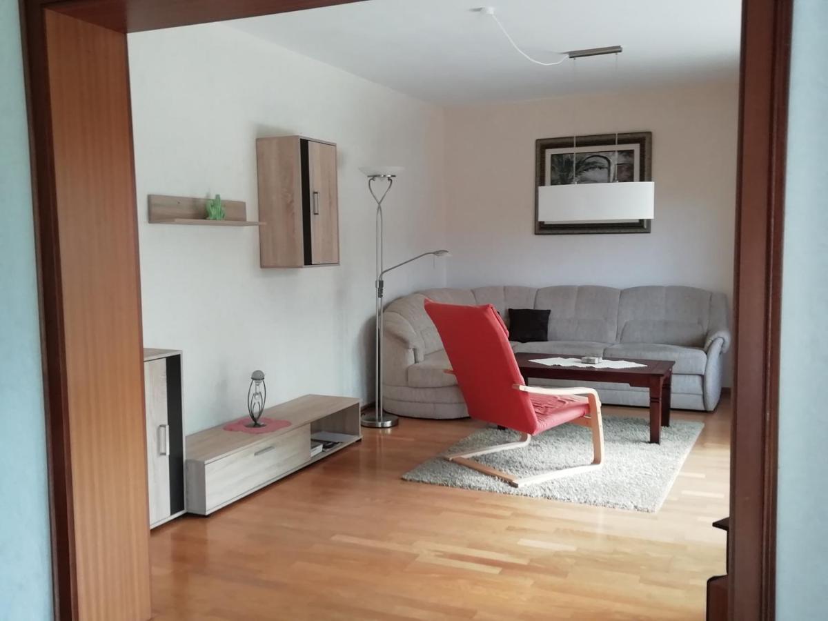 Meyers Ferienwohnung Elmlohe Exteriör bild