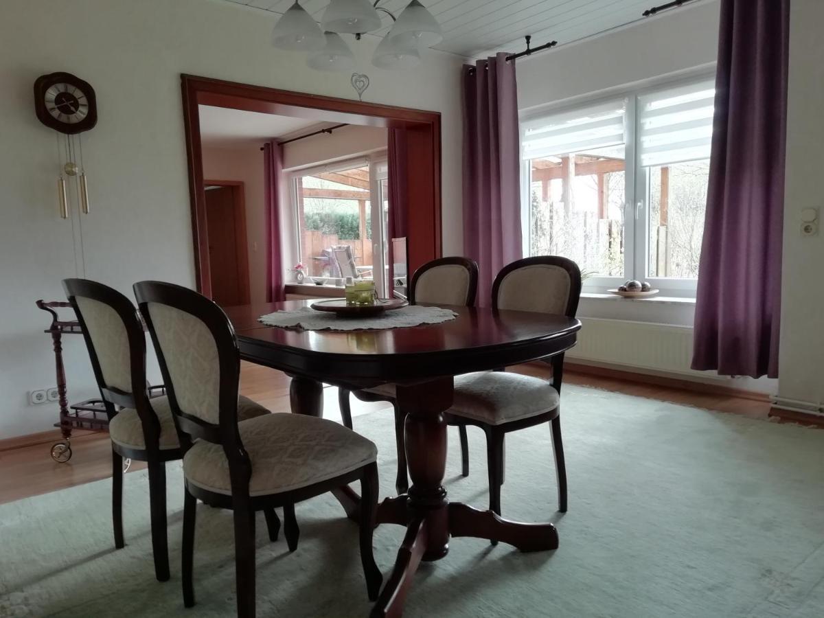 Meyers Ferienwohnung Elmlohe Exteriör bild